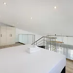 Stone 公寓