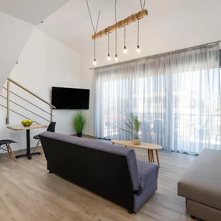 Stone Kremasti (Rhodes)