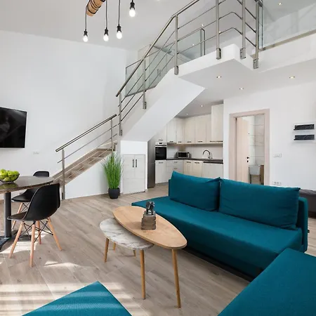 Stone Lägenhet Kremastí